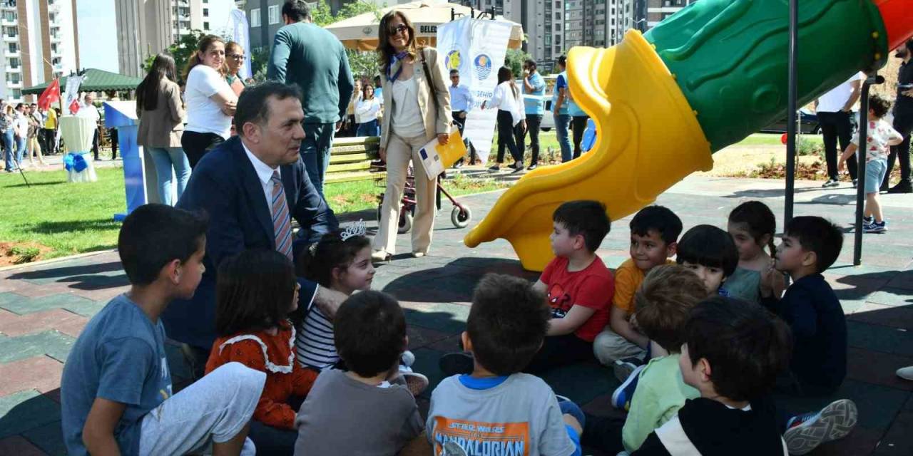 Yenişehir Belediyesi Kente Yeşil Alanlar Kazandırıyor