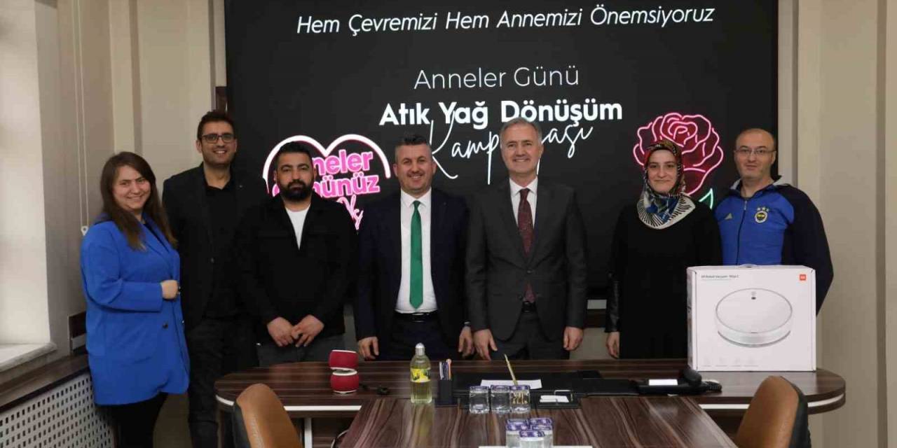 Atık Yağ Getirdi, Robot Süpürge Sahibi Oldu