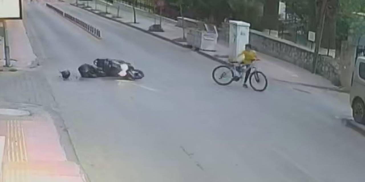 Motosikletli Genç, Bisikletli Çocuğa Çarpmamak İçin Kendini Feda Etti