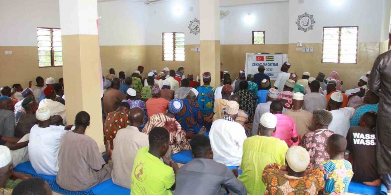 Türk Hayırseverler Togo’da Cami Açılışı Gerçekleştirdi
