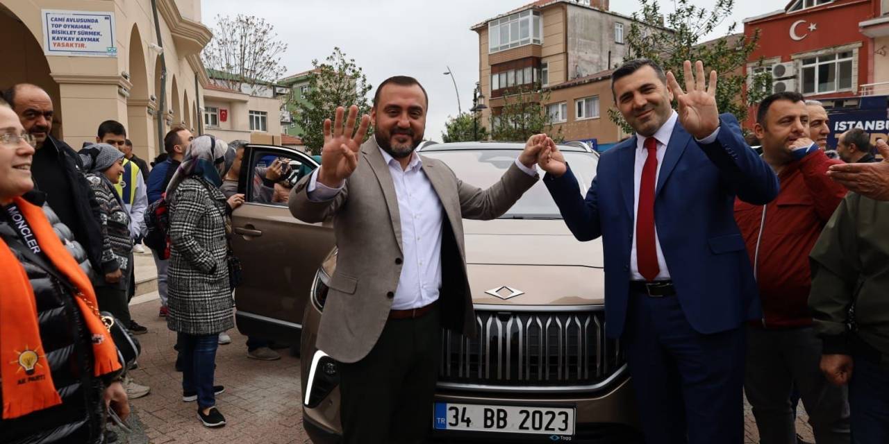 Ak Parti Milletvekili Dayı Rasim Yağar Togg İle Geldiği Büyükçekmece’de Yoğun İlgi Gördü