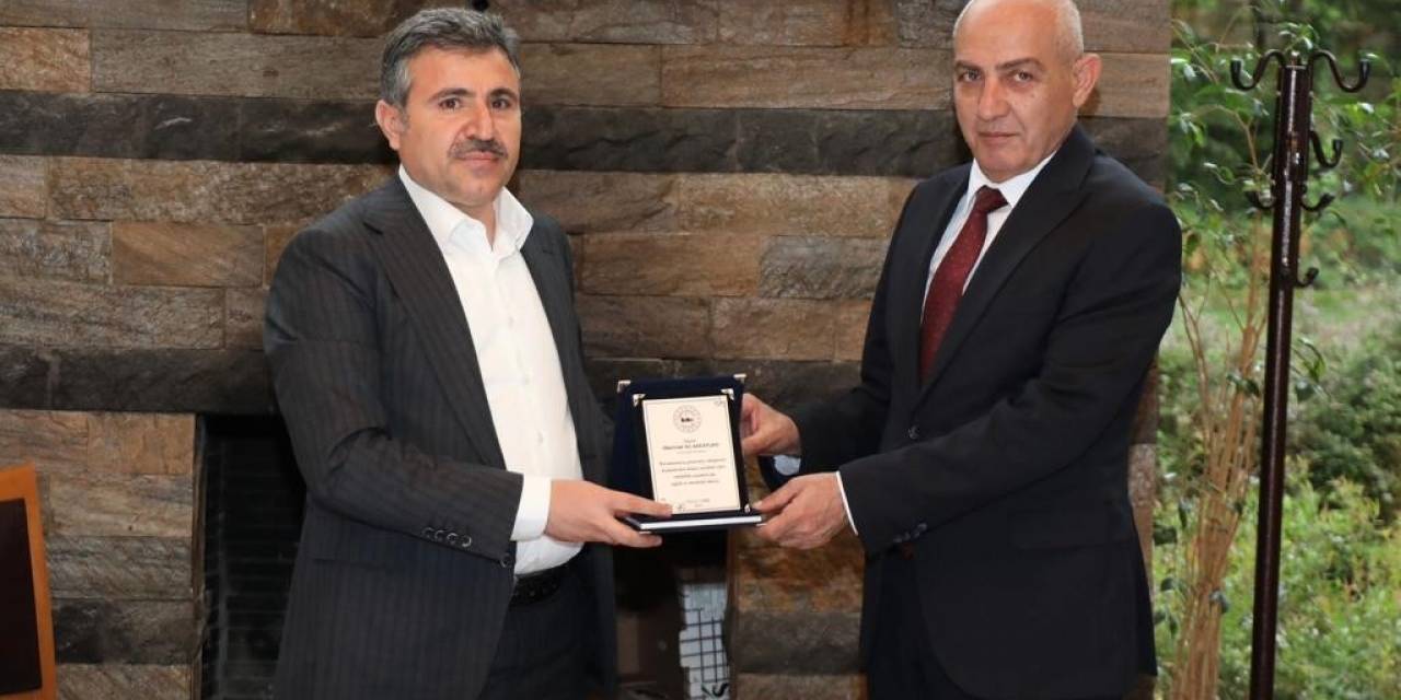 Düzce Emniyet Müdürü Mehmet Ali Akkaplan Emekliliğe Ayrıldı