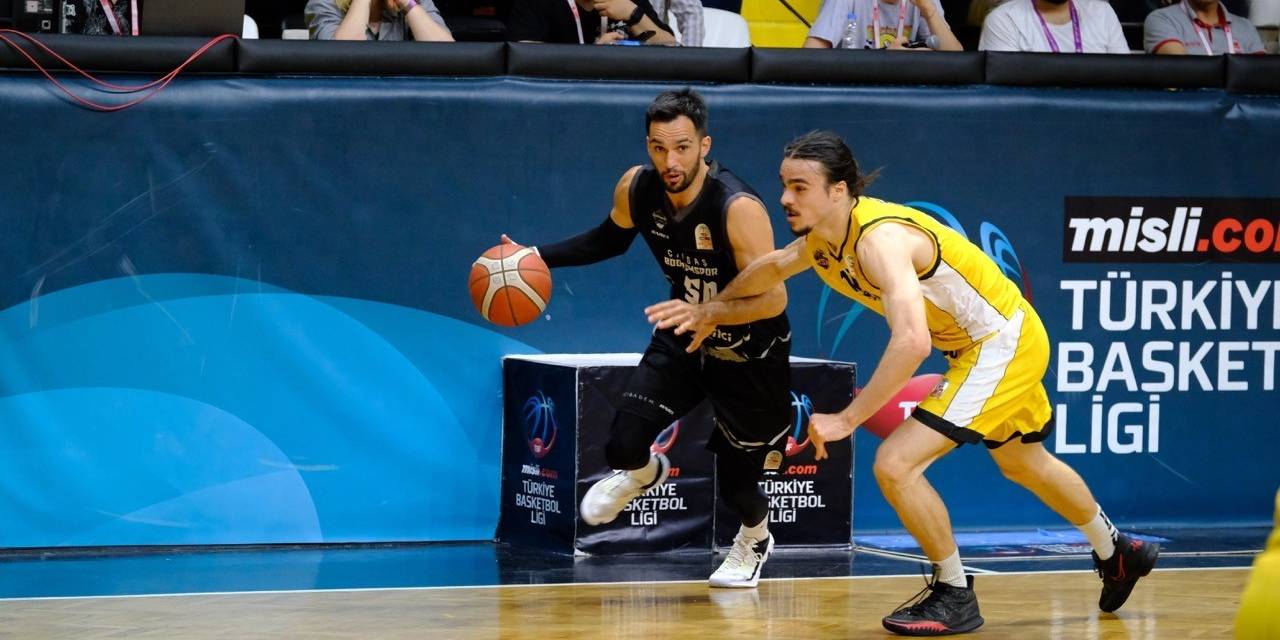 Şampiyon, Mersin’i Evinde Devirdi