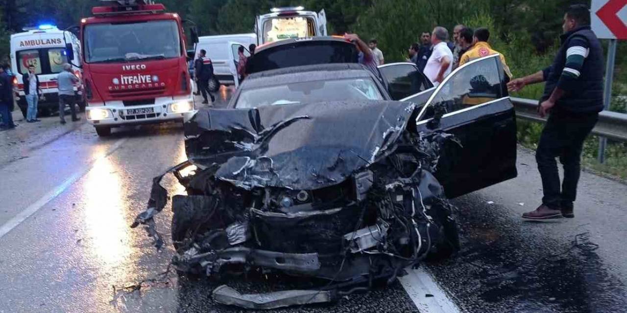Isparta-antalya Karayolunda Zincirleme Kaza: 1 Ölü, 4 Yaralı