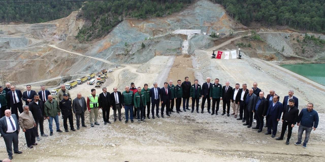 Tarım Orman Bakan Yardımcıları Tosya-akbük Gölet’inde İncelemelerde Bulundu