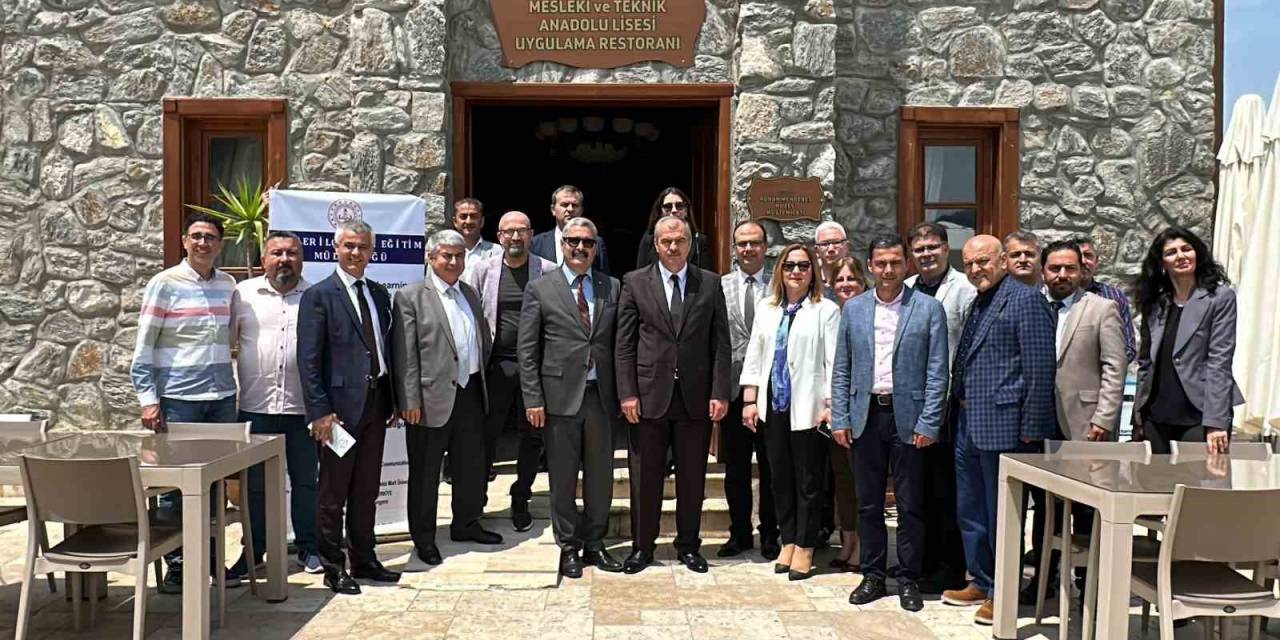 Aydın’da Dijital Bilgi Okuryazarlığı Ab Proje Eğitimleri Sürüyor