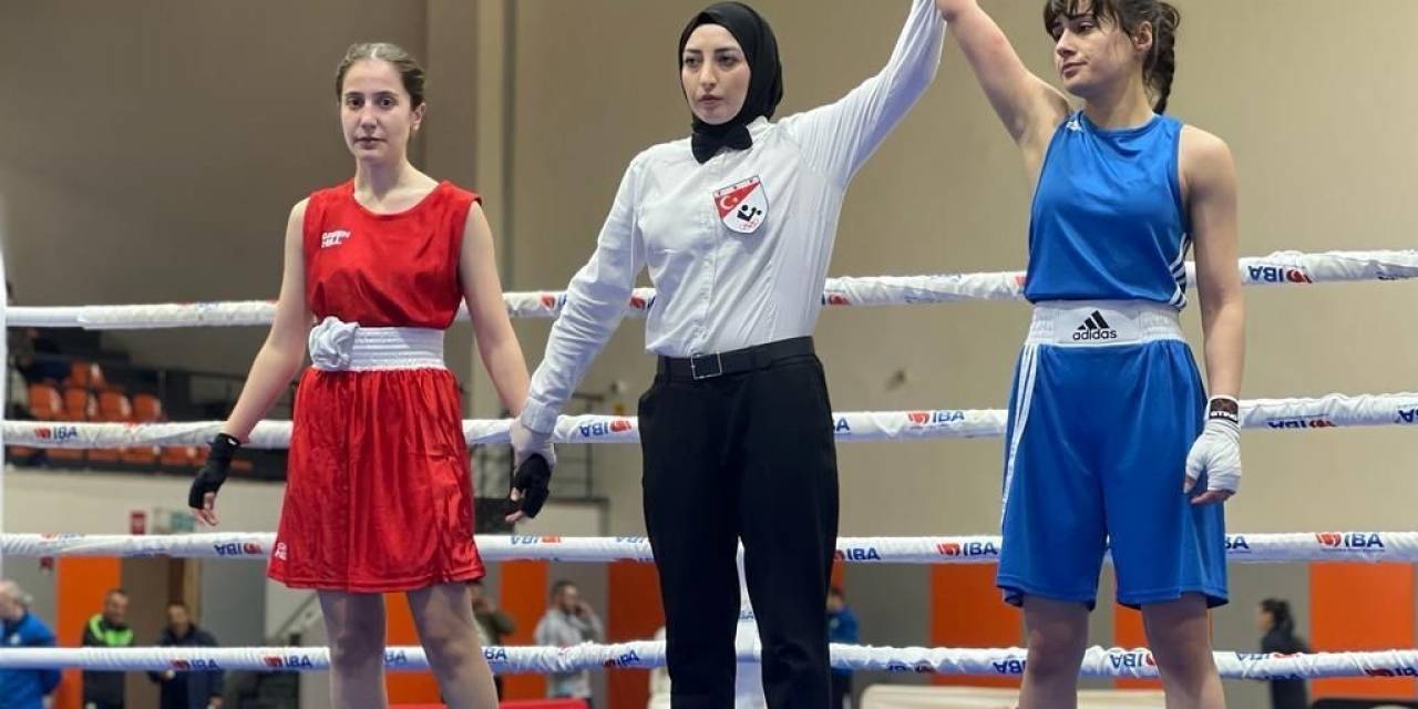 Nevü Öğrencileri Ünilig Boks Türkiye Şampiyonası’ndan Şampiyonlukla Döndü