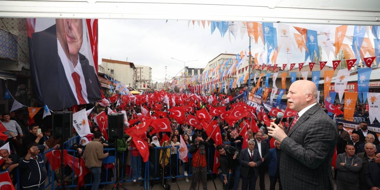 Ak Parti Horasan’da Miting Yaptı