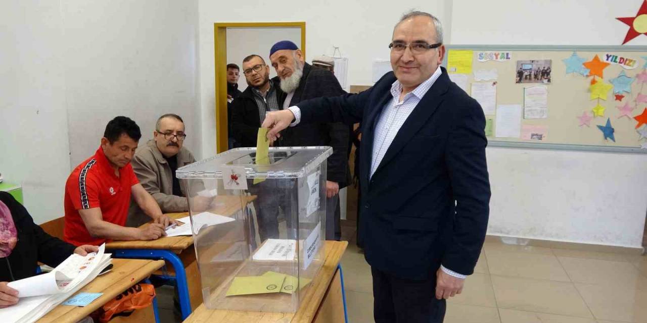 Yozgat’ta Oy Verme İşlemi Başladı