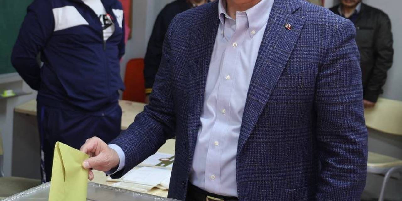 Başkan Büyükakın Oyunu Kullandı