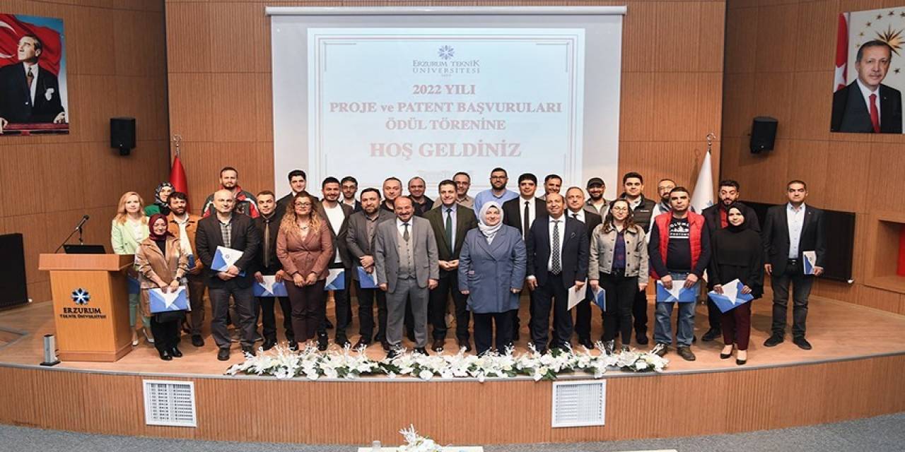 Rektör Çakmak Proje Ve Patent Desteği Alan Akademisyenlerle Bir Araya Geldi