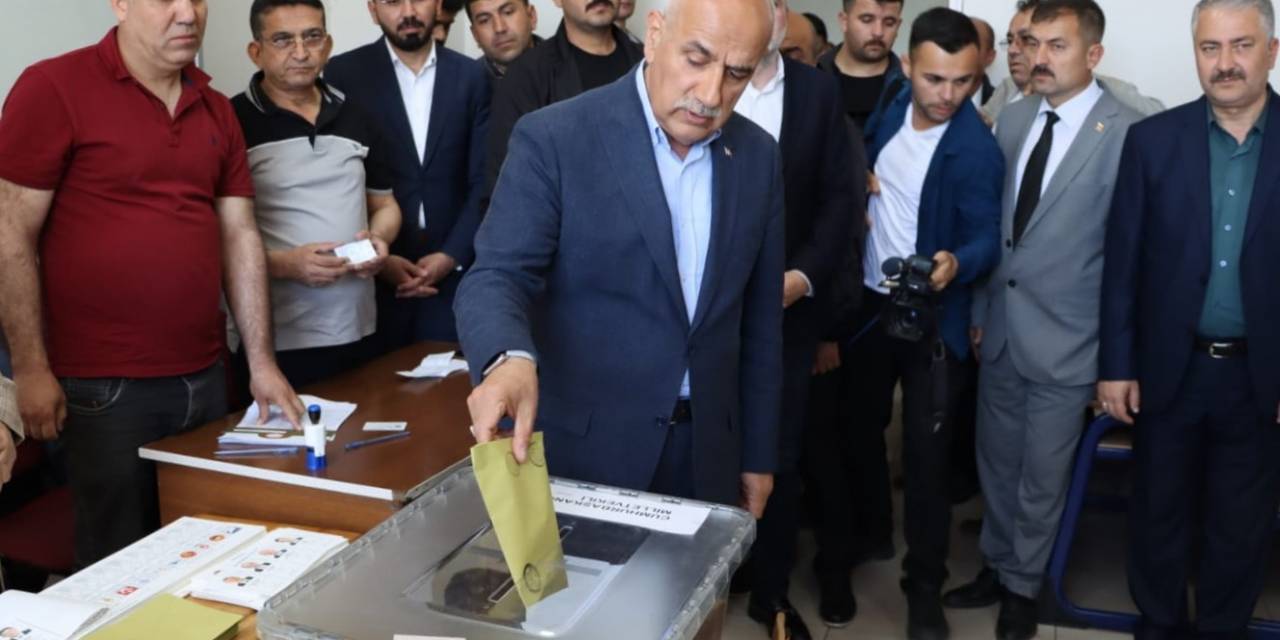 Bakan Kirişci Oyunu Kullandı