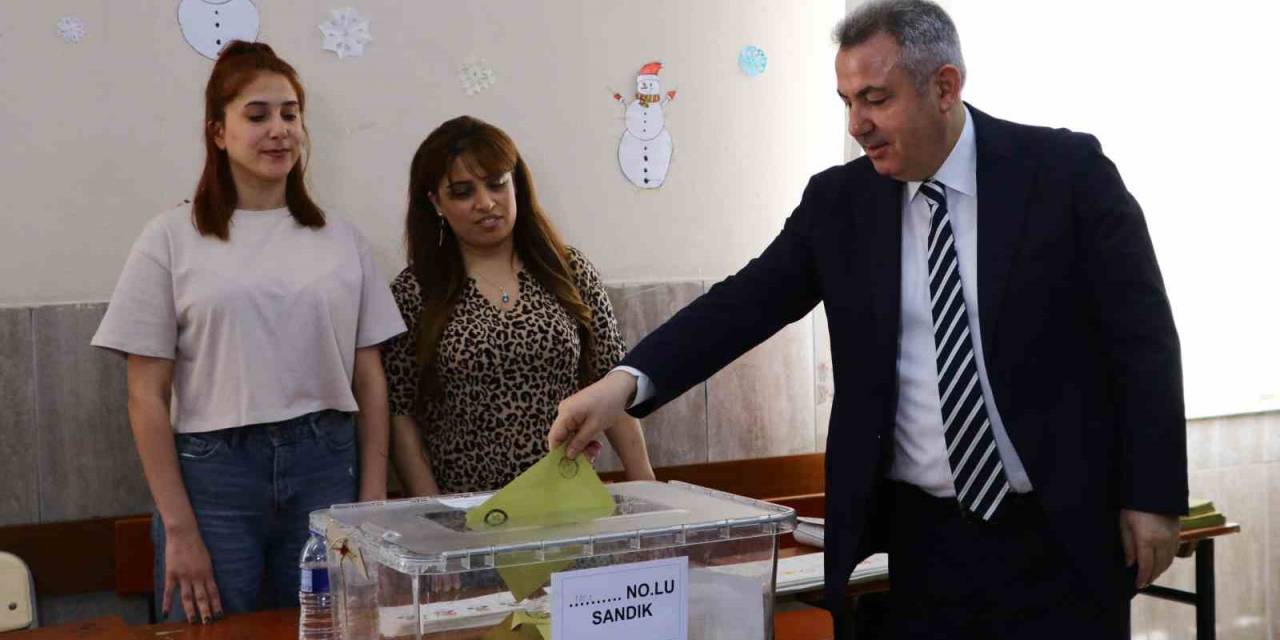 Adana Valisi Elban: "seçim Güvenliği İçin 12 Bin Civarında Polis Ve Jandarma Görev Alıyor"