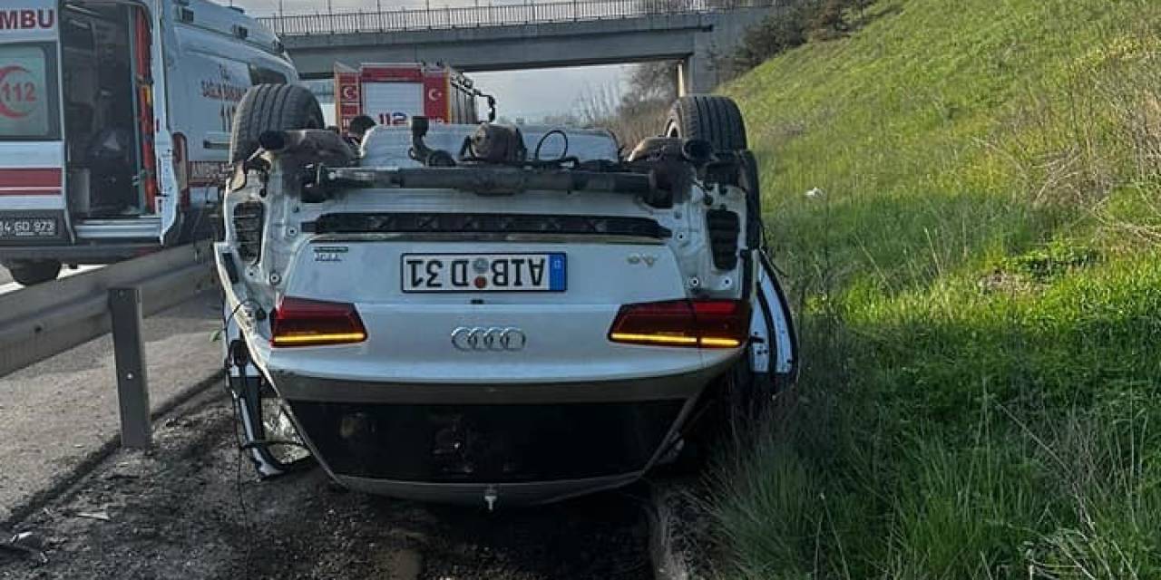 Otoyolda Takla Attı, Yoldan Çıktı