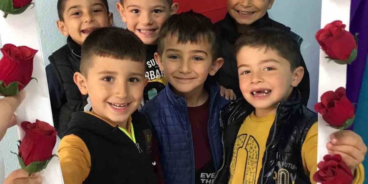 Miniklerden Anneler Günü Etkinliği