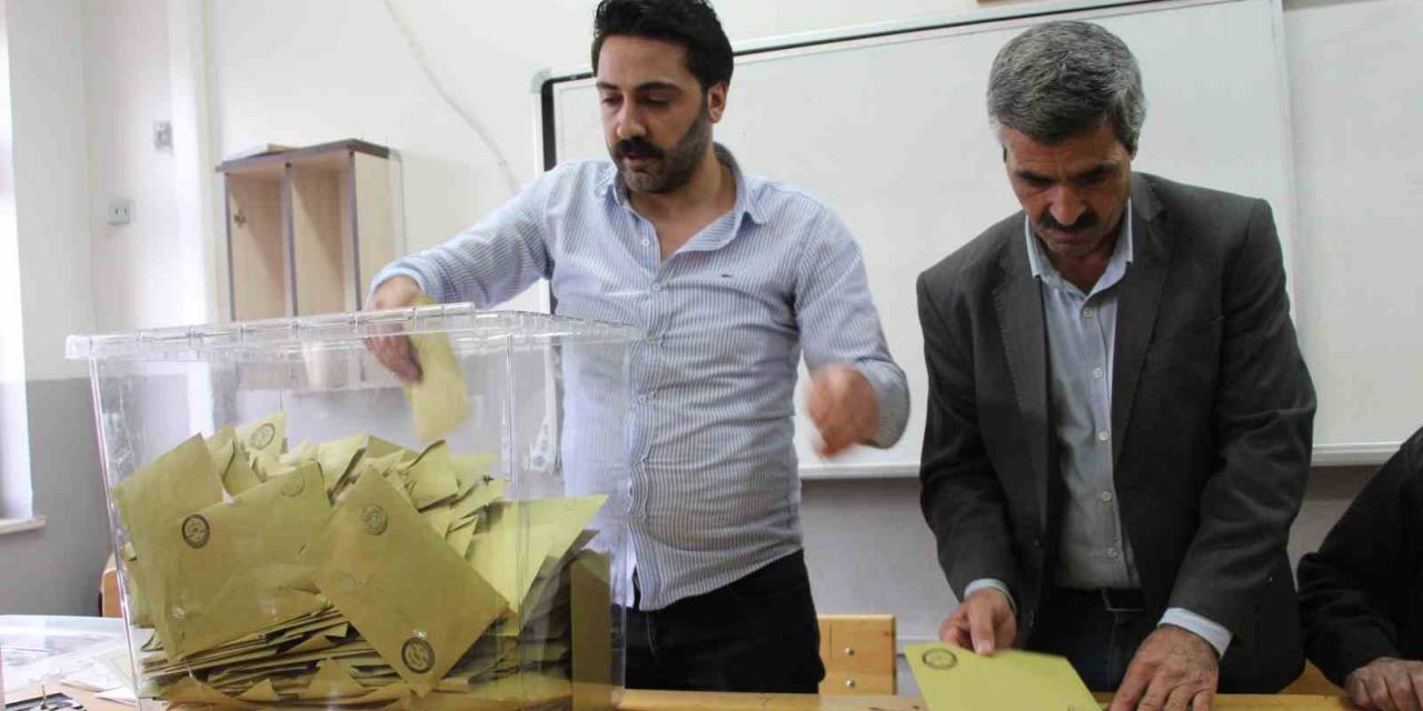 Bingöl’de Oy Kullanımı Sona Erdi, Sayımlar Başladı