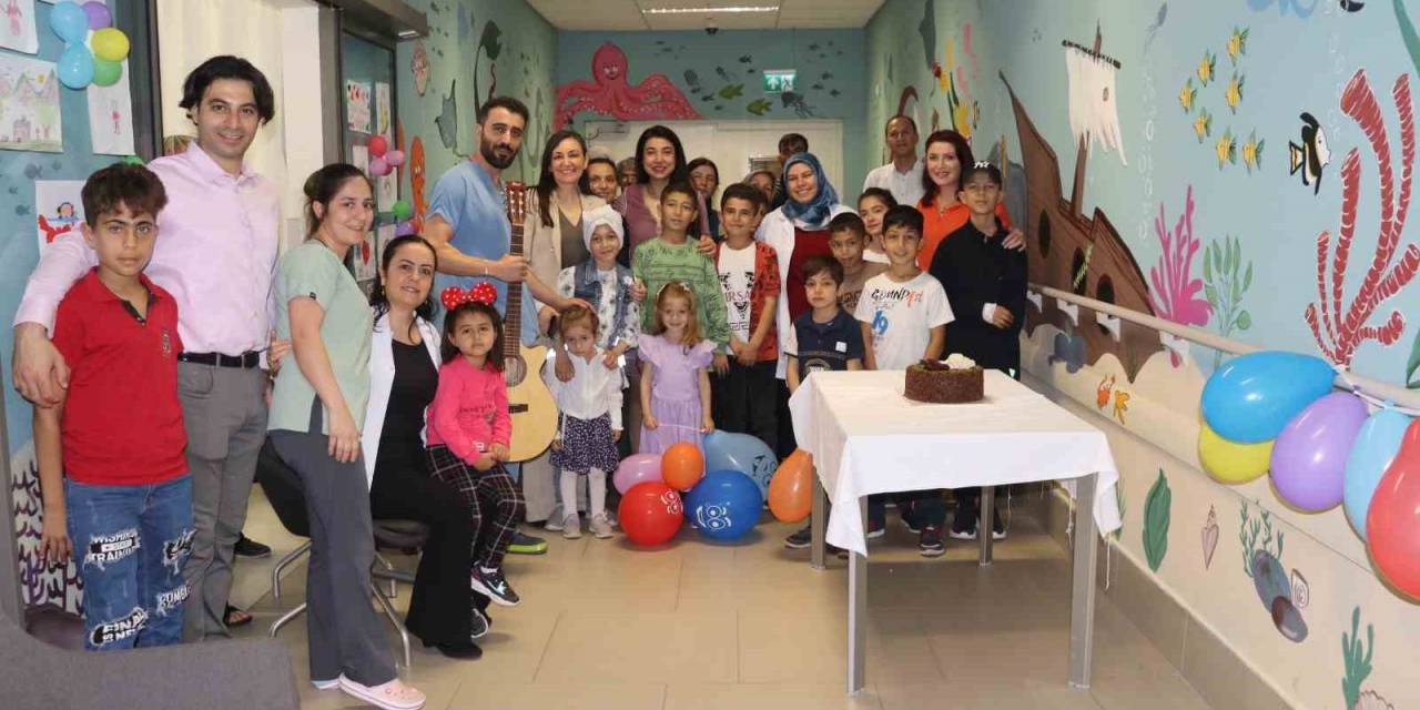 Talasemili Çocuklara Sürpriz Etkinlik