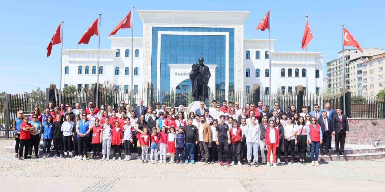 Elazığ’da ‘gençlik Haftası’ Etkinlikleri Başladı