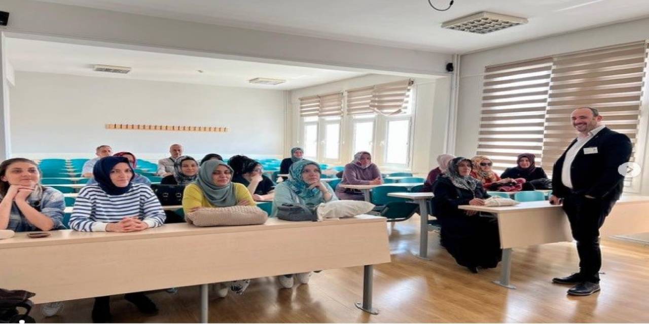 Özel Bireylerin Ebeveynlerine Eğitim