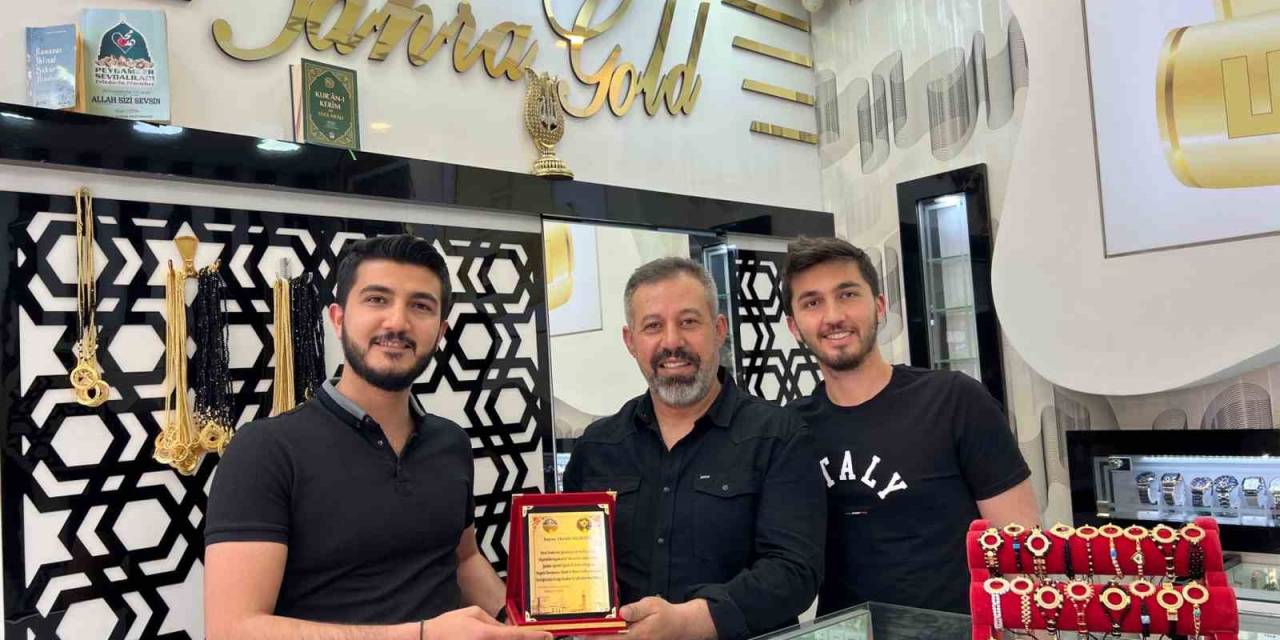 Diko’dan Kuyumculara Teşekkür Plaketi