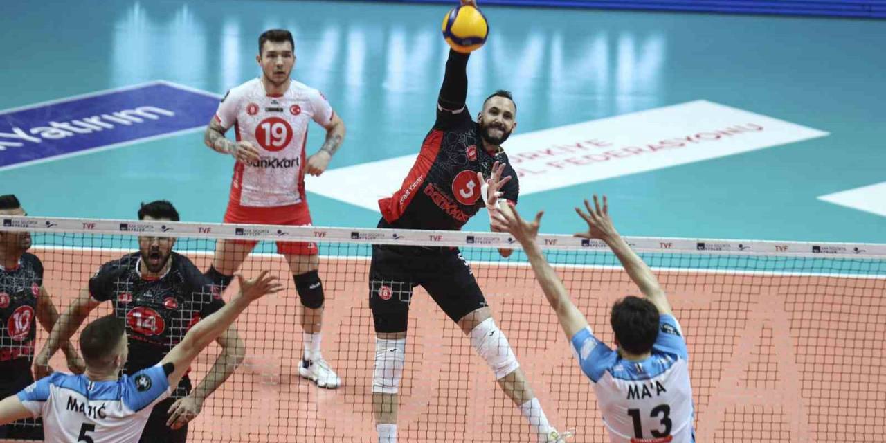 Ziraat Bankkart, Efeler Ligi Şampiyonu Oldu