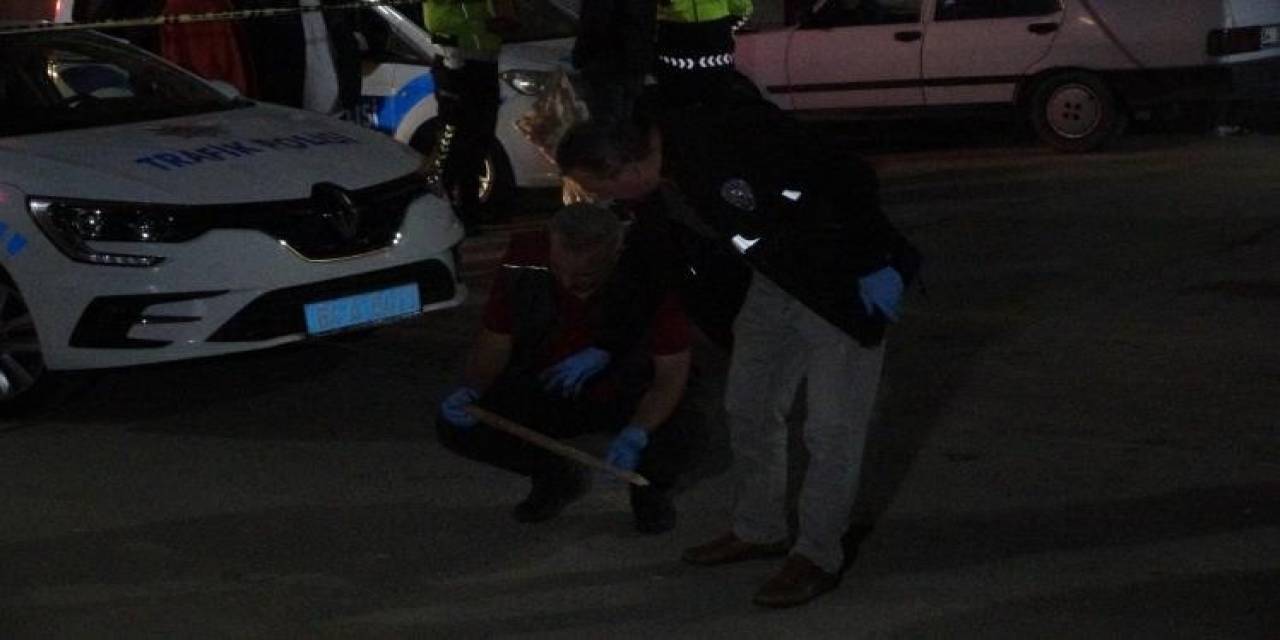 Husumetli Ailelerin Kavgasında Ortalık Savaş Alanına Döndü: 4 Yaralı