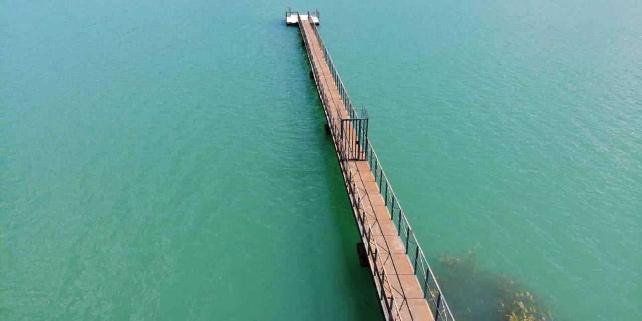 Erzincan Barajında Depolanan Su İle 4 Bin 847 Dekar Arazi Sulanıyor