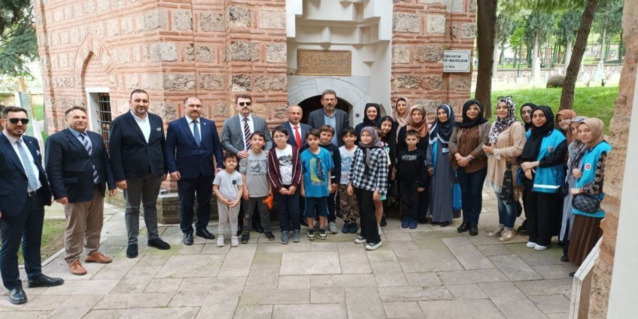 Fatih Sultan Mehmed’in Annesi Hüma Hatun Dualarla Yad Edildi