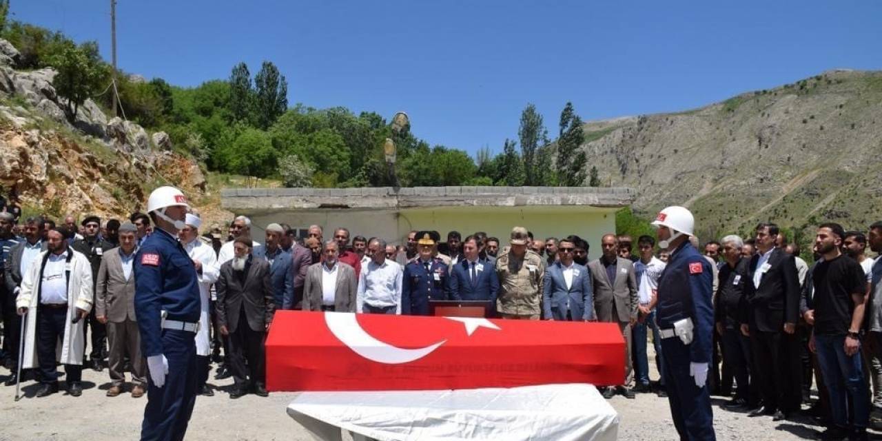 Hayatını Kaybeden Asker Son Yolculuğuna Uğurlandı