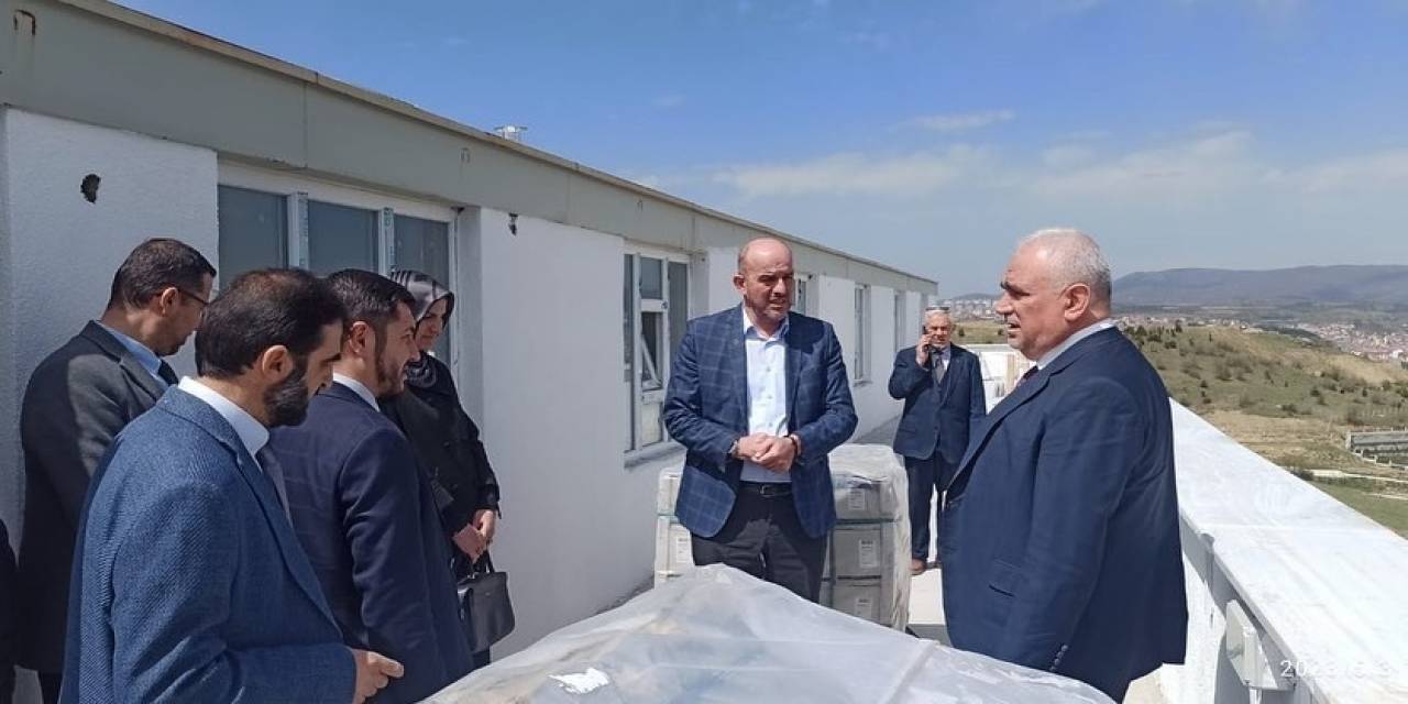 Kur’an Kursu İnşaatında İnceleme Yaptı