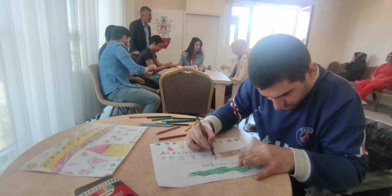 Engelsiz Yaşam Merkezi Engellilere Umut Oldu