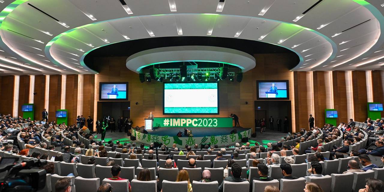 Tarımın Geleceği Tarlada Değil Bilimde