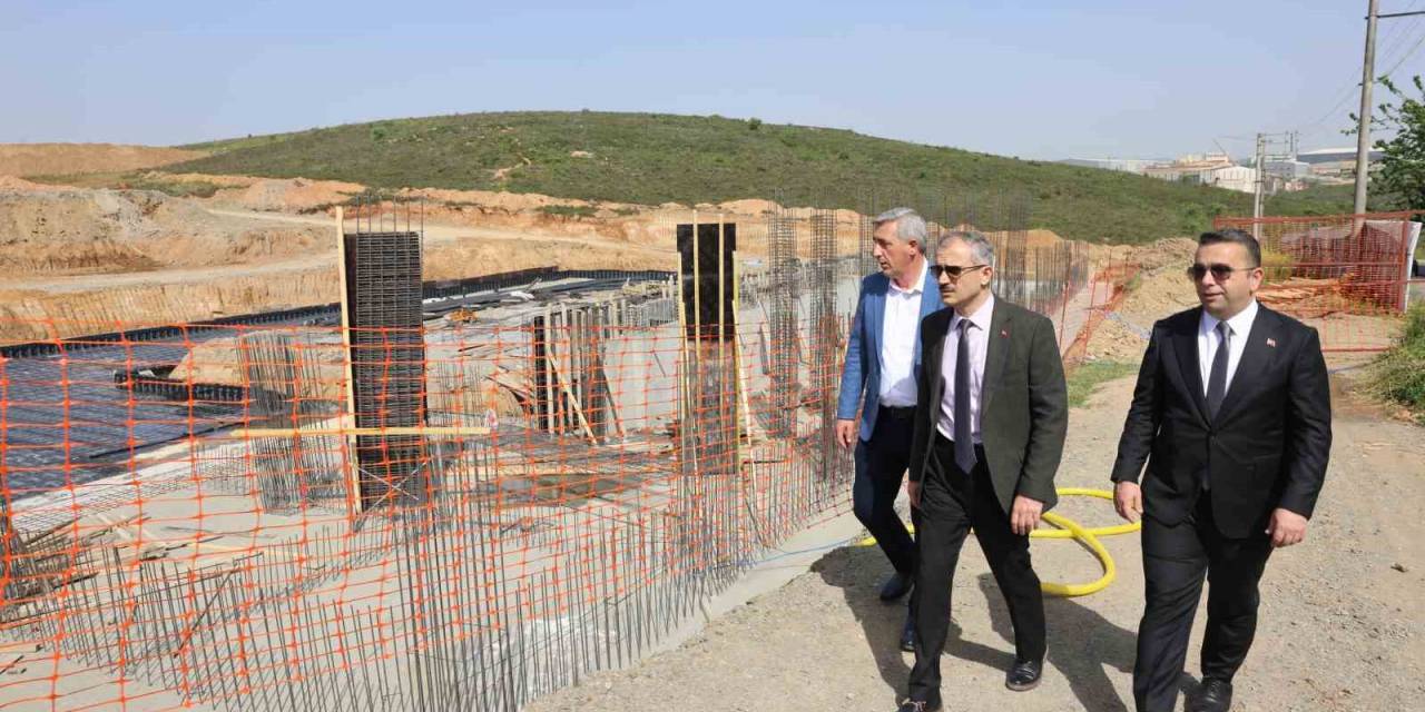 Çayırova’ya Dev Spor Tesisi Kazandırılıyor