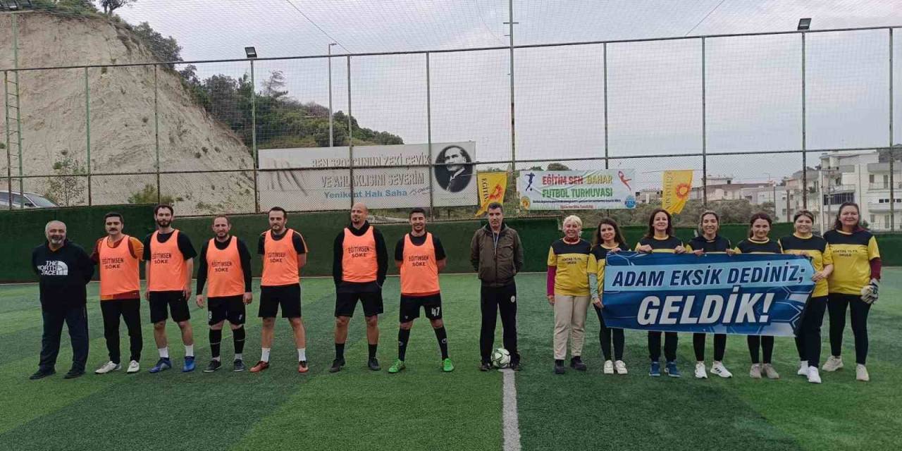 Söke’deki Futbol Turnuvası’nda Kadınlar Sahaya Çıktı