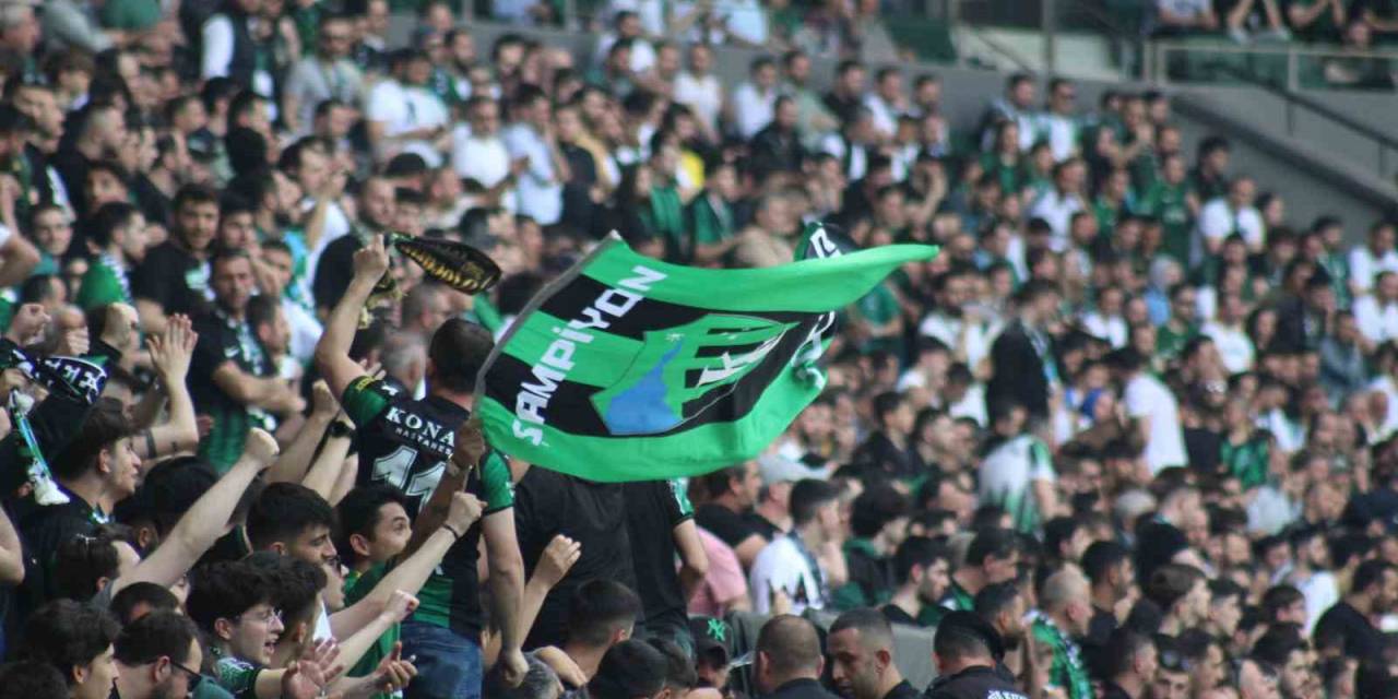 Kocaelispor Şampiyonluğunu İlan Etti