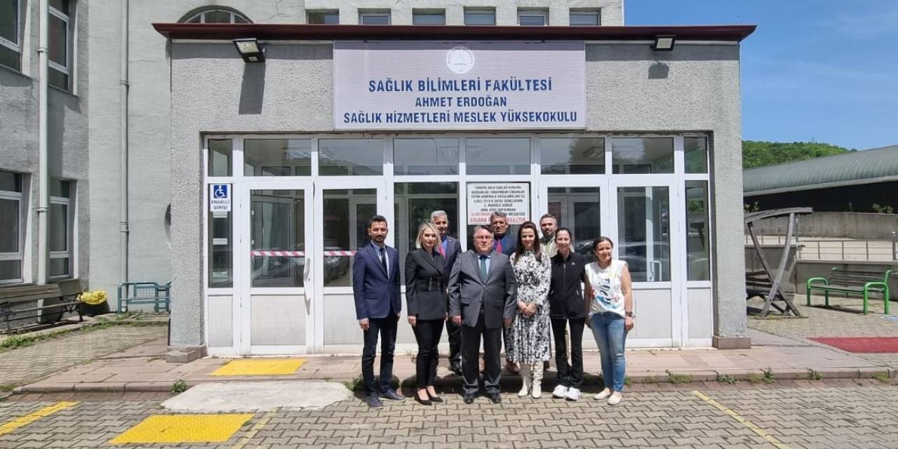 Zbeü Rektörü Özölçer’den İbni Sina Kampüsü’ne Ziyaret