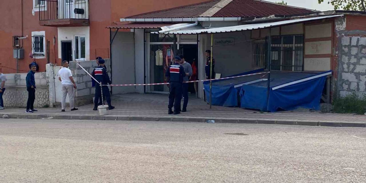 Tuhafiye Dükkanında Tabancayla Vurulan Yaşlı Hayatını Kaybetti