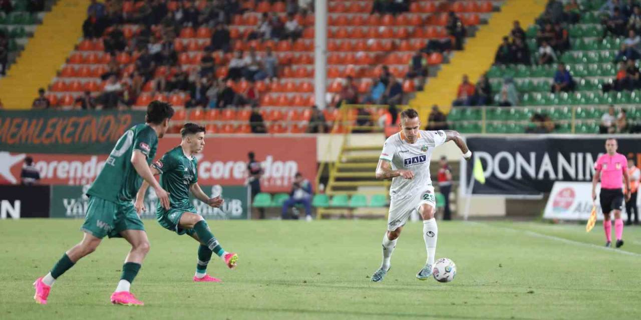 Spor Toto Süper Lig: Corendon Alanyaspor: 0 - Konyaspor: 3 (maç Sonucu)