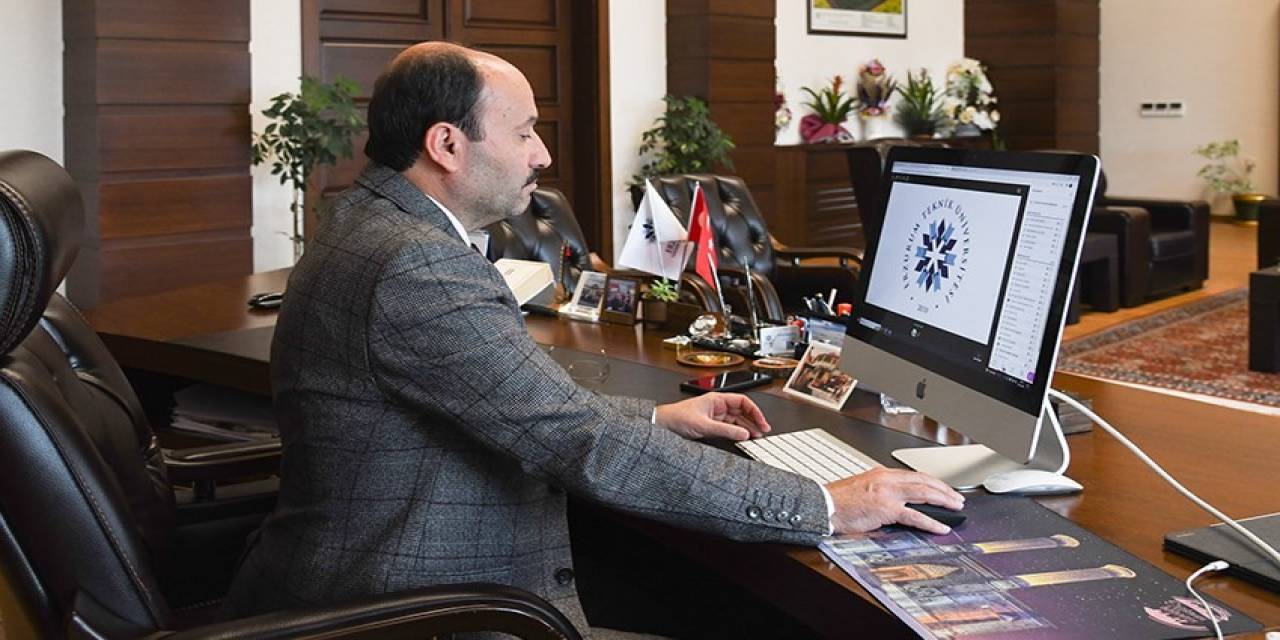 Etü’de Hemşirelik Mesleğinin Geleceği Konuşuldu