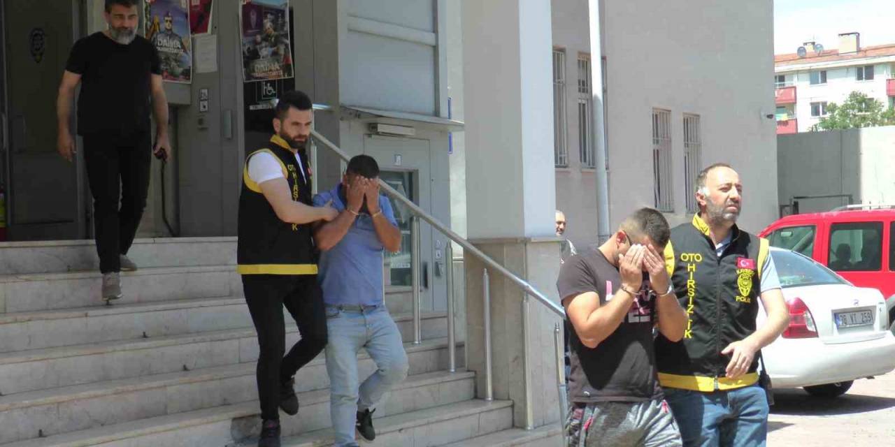 Sattıkları Aracı Yedek Anahtarı İle Çalan Oto Fareleri Yakalandı