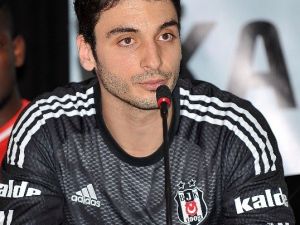 Galatasaray, Cenk Gönen İle Anlaştı