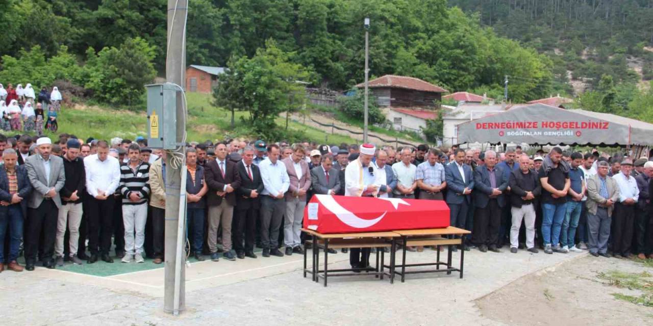 Kalp Krizinden Hayatını Kaybeden Asker Son Yolculuğuna Uğurlandı