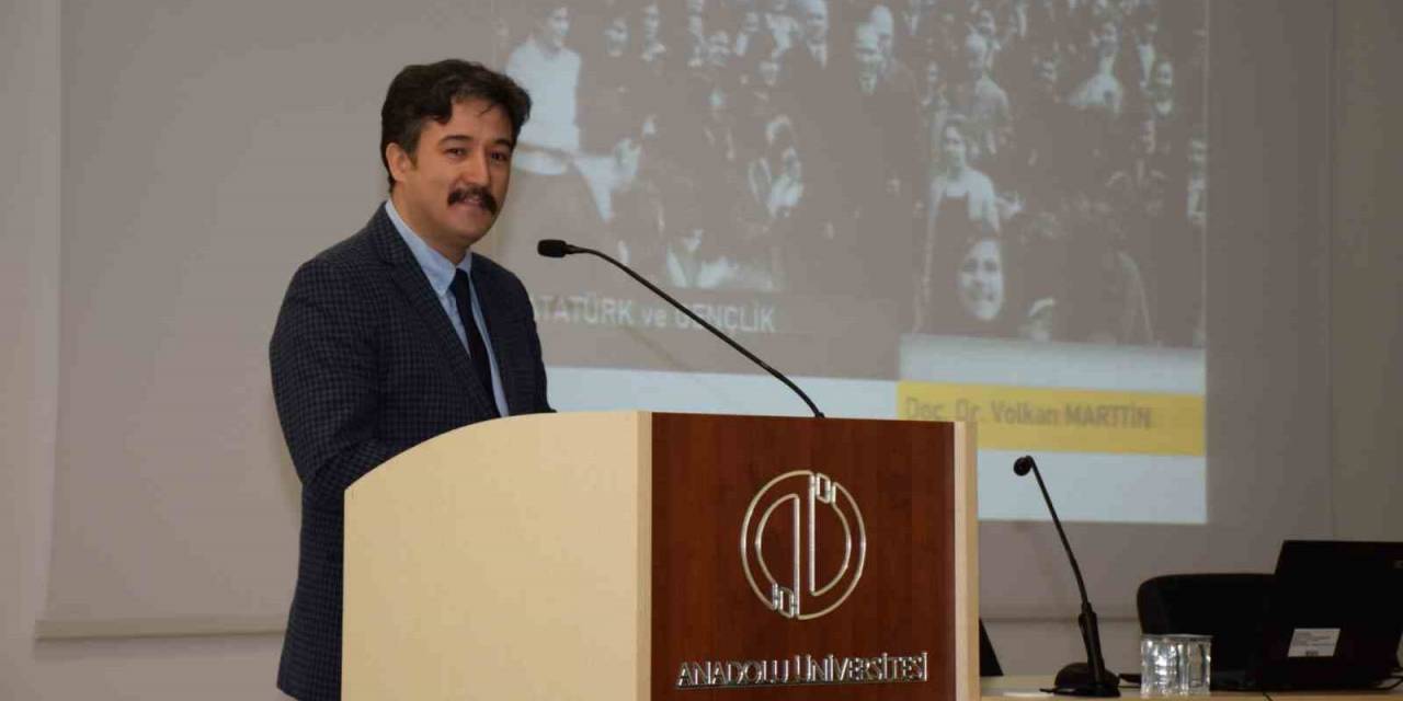Eğitim Fakültesi’nden "atatürk Ve Gençlik" Konferansı