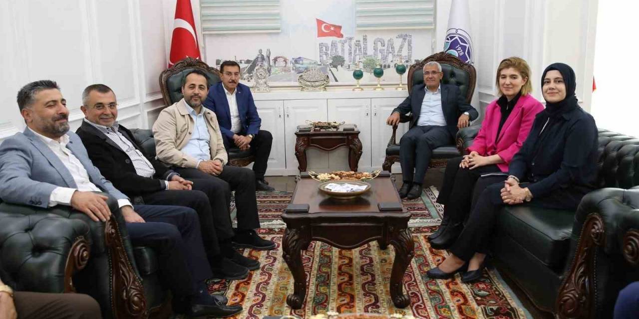 Ak Parti’den Başkan Güder Teşekkür Ziyareti