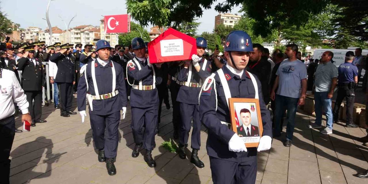 Tokat, Şehidini Son Yolculuğuna Uğurladı