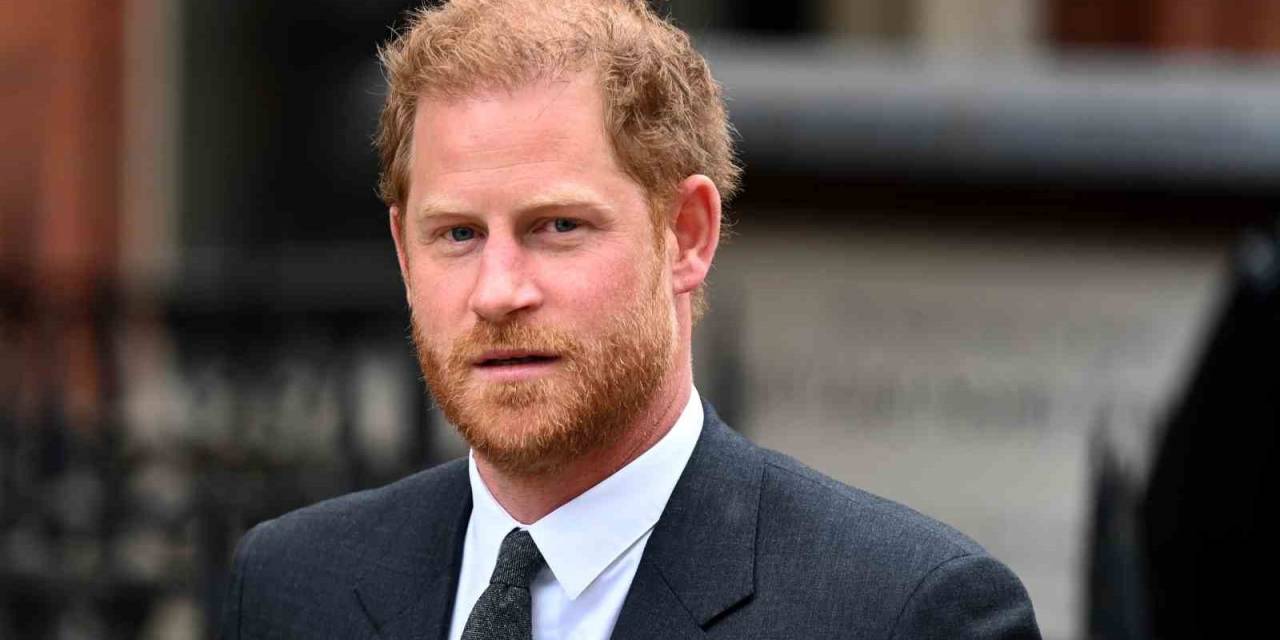 Prens Harry Ve Meghan Markle İle Gazeteciler Arasında İki Saat Kovalamaca