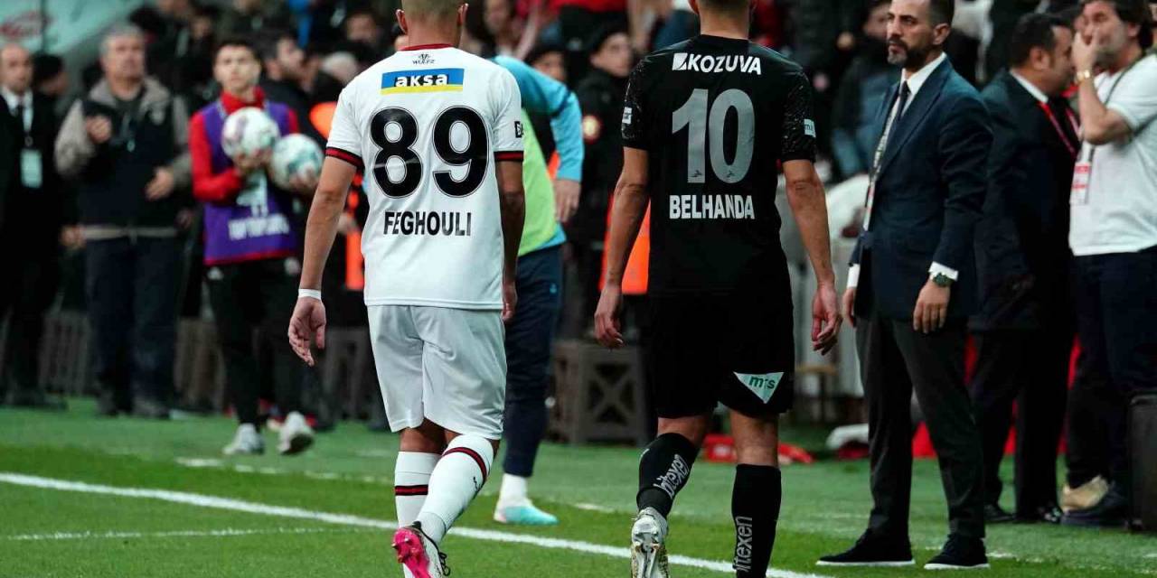 Karagümrük’te Sofiane Feghouli İlk Kez 11’de Başladı