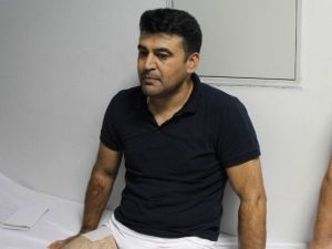 Kavgayı Ayıran Polis Tabancayla Yaralandı