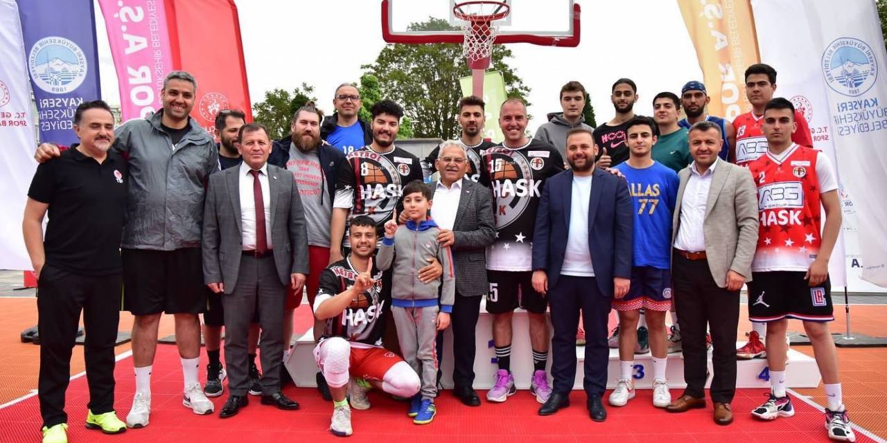 3x3 Basketbol Müsabakaları Nefes Kesti