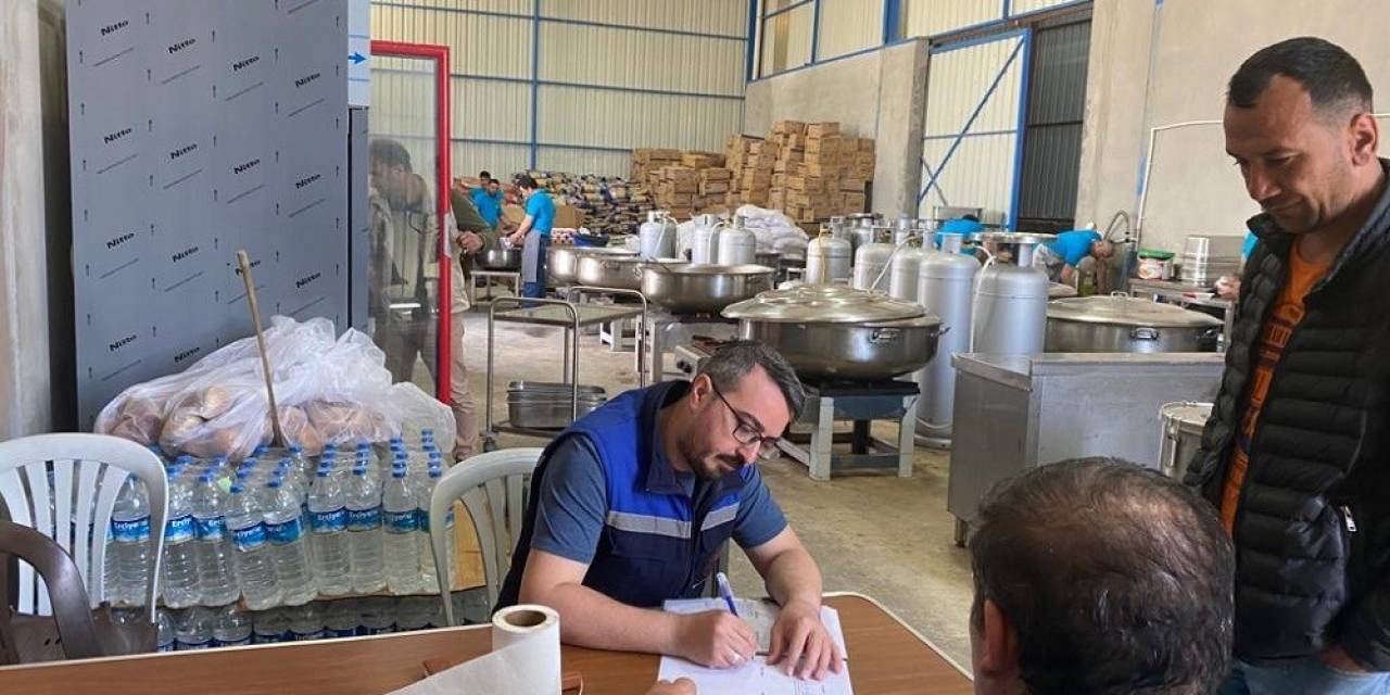 Gıda Kontrol Ekipleri Deprem Bölgelerinde Göreve Başladı